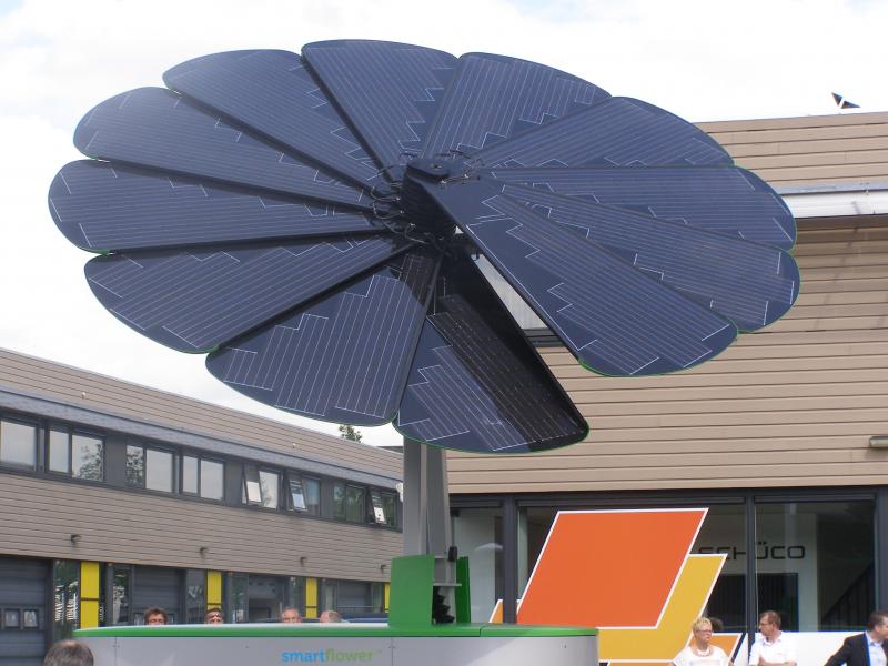 Smartflower De Zonne Energie Sensatie Van 2014 Voorster Nieuws